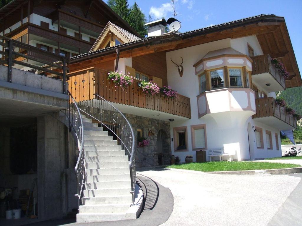 Villa Mazzel - Cima 12 Vigo di Fassa Exterior foto
